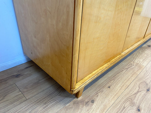 WMK I Raumaufhellender großer Mid-Century Kleiderschrank mit perfekter Aufteilung inkl. Schublade I Schlafzimmerschrank Wäscheschrank Schrank Wardrobe Vintage 50er 60er Berlin Brandenburg Hamburg