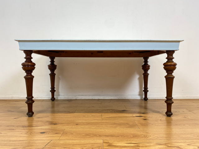 WMK I Imposanter Gründerzeit Esstisch , Vollholz, mit hellblau lackierter Tischplatte & gedrechselten Beinen I großer Esszimmertisch Tisch Tafel Dining Table Schreibtisch Antik Vintage Berlin NRW Bonn