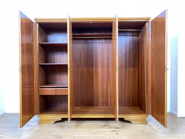 WMK I Wunderschöner heller 1930er Jahre Art Deco Kleiderschrank aus vollem Holz mit perfekter Aufteilung I Schrank Wäscheschrank Schlafzimmerschrank Wardrobe Antik Vintage I Berlin Dresden Regensburg
