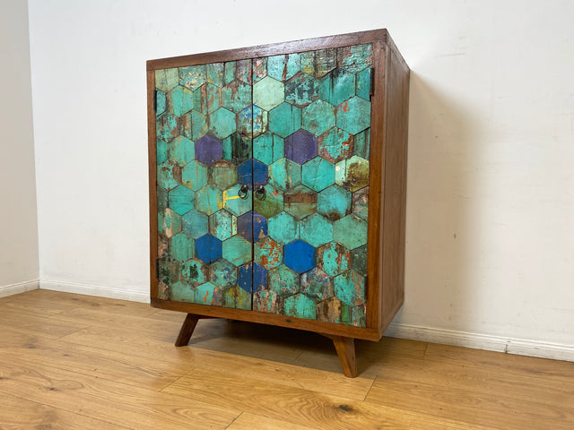 Boatwood by WMK I Einzigartiger handgefertigter Schrank aus altem Bootsholz I Teakholz massiv I Highboard Kommode Sideboard Wäscheschrank Bar Barschrank Schuhschrank Schuhkommode Berlin Usedom Bremen