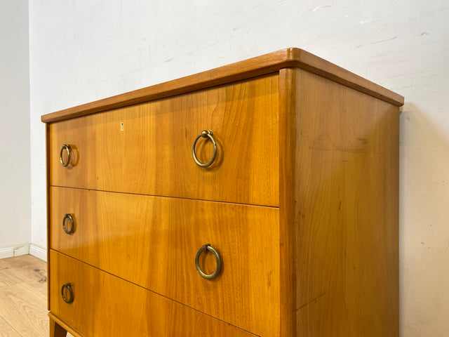 WMK Sehr schöne und gut erhaltene skandinavische Kommode aus vollem Holz mit Schubladen und hübschen Messinggriffen # Schrank Schubladenkommode Wäschekommode Sideboard Vintage Mid-Century 50er 60er