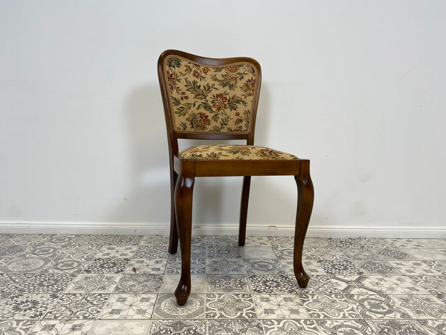 WMK Set aus 8 raumaufhellenden und gut erhaltenen Mid-Century Esszimmerstühlen mit tollem floralem Bezug und bequemen Federkernsitzen # Stühle Küchenstühle Holzstühle Art Deco 50er 60er Vintage