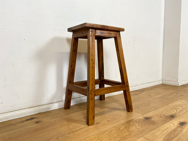 Boatwood by WMK # 1/4 Schlichte & robuste Barhocker aus altem Bootsholz, handgefertigte Unikate aus massivem Teakholz # Barstühle Hocker Sitzhocker Stühle Küchenstühle Holzstühle Bar Hausbar Gastro