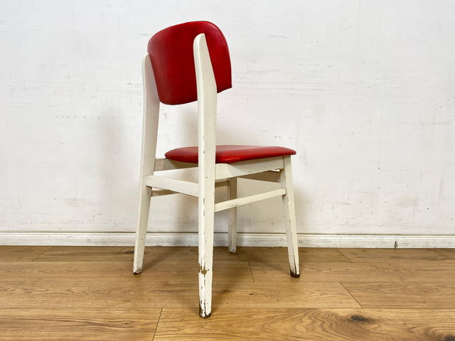 WMK Hübscher und sehr bequemer weißer Retro Küchenstuhl mit roter Kunstleder Polsterung # Stuhl Stühle Esszimmerstühle Lederstuhl Dining Chair Küche Vintage Space Age 60er 70er # Versand möglich
