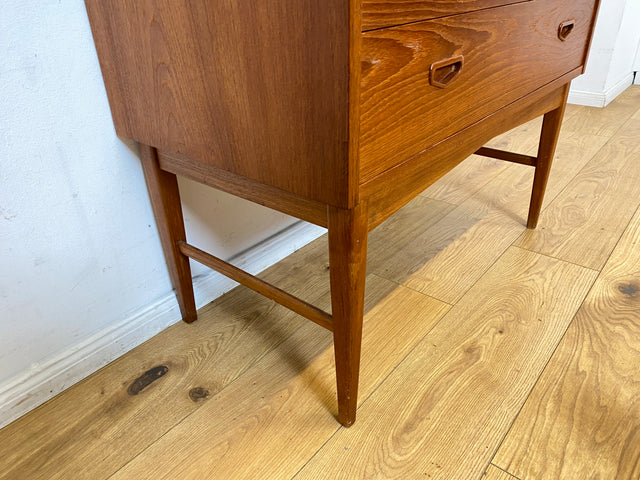 WMK I Stilvoller skandinavischer Mid-century Sekretär in Teakholz mit ausklappbarem Spiegel I Schminkkommode Schminktisch Schreibtisch Schreibkommode Kommode Danish Design Vintage Berlin Nürnberg Köln