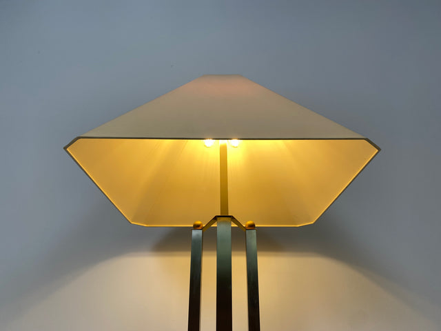 WMK Stilvolle 70er Jahre Stehlampe von N Licht , vierstrahlig, mit Pagoden Stoffschirm und Lampenfuß aus gebürstetem Metall # Stehleuchte Leselampe Lampe Leuchte Wohnzimmerlampe Space Age Vintage