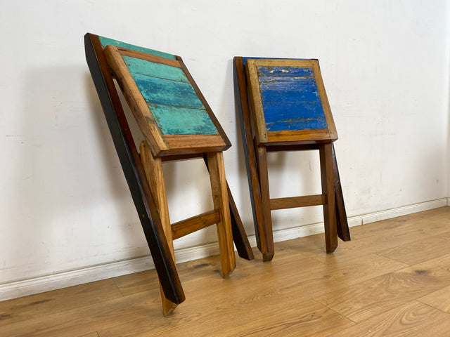 Boatwood by WMK # 1/2 Besonderer Klappstuhl aus altem Bootsholz mit original Bootsfarbe, ein handgefertigtes Unikat aus massivem Teakholz # Stuhl Küchenstuhl Holzstuhl Chair Campingstuhl Balkonstuhl