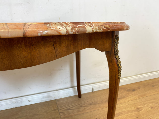 WMK Eleganter und sehr gut erhaltener Stilmöbel Couchtisch mit wundervoller Marmorplatte und edlen Messing Beschlägen # Wohnzimmertisch Coffee Table Marmortisch Marmor Rokoko Barock Vintage Stilmöbel