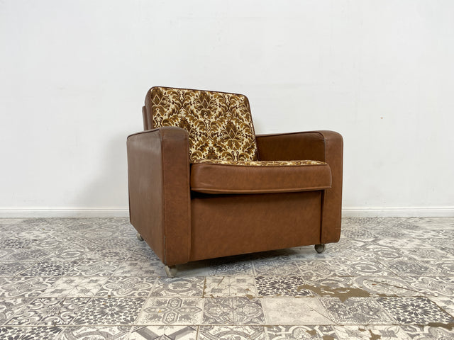 WMK 1/2 Kultiger & bequemer Retro Sessel , bezogen mit floralem Stoff & Kunstleder und auf hübschen Rollen # Clubsessel Lesesessel Stuhl Sitzgruppe Sitzgarnitur Vintage Space Age 70er