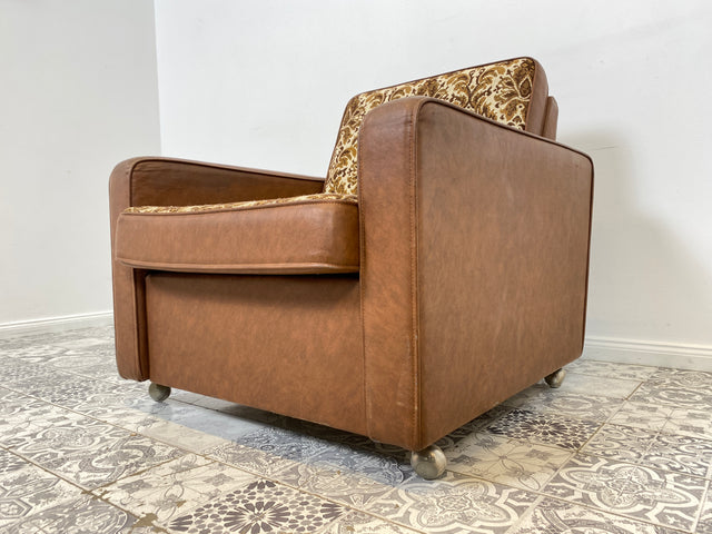 WMK 1/2 Kultiger & bequemer Retro Sessel , bezogen mit floralem Stoff & Kunstleder und auf hübschen Rollen # Clubsessel Lesesessel Stuhl Sitzgruppe Sitzgarnitur Vintage Space Age 70er