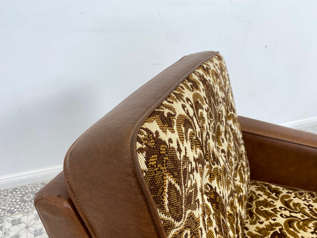 WMK 1/2 Kultiger & bequemer Retro Sessel , bezogen mit floralem Stoff & Kunstleder und auf hübschen Rollen # Clubsessel Lesesessel Stuhl Sitzgruppe Sitzgarnitur Vintage Space Age 70er