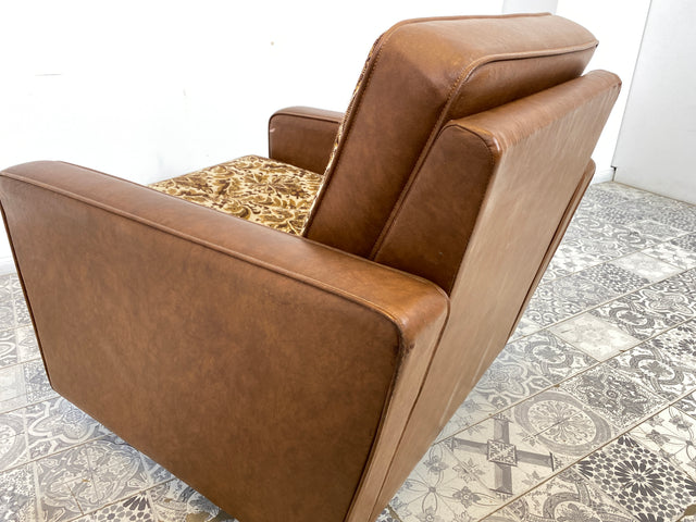 WMK 1/2 Kultiger & bequemer Retro Sessel , bezogen mit floralem Stoff & Kunstleder und auf hübschen Rollen # Clubsessel Lesesessel Stuhl Sitzgruppe Sitzgarnitur Vintage Space Age 70er