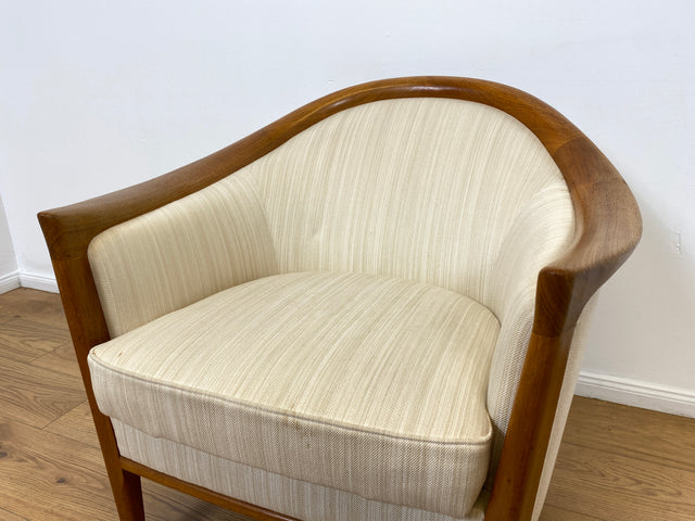 WMK Sehr eleganter und gut erhaltener skandinavisches Mid-Century Sessel mit edlem Holzrahmen aus Teak & weißem Originalbezug # Salonsessel Stuhl Lesesessel Sitzgarnitur Danish Design Vintage Teakholz
