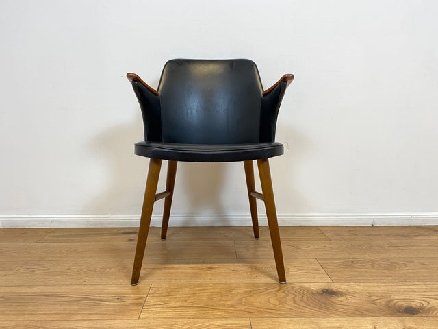 WMK Formschöner, bequemer und sehr gut erhaltener skandinavischer Mid-Century Armlehnstuhl mit Kunstleder Bezug # Stuhl Sessel Ledersessel Lederstuhl Schreibtischstuhl Cocktailsessel Vintage 50er 60er
