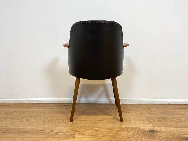 WMK Formschöner, bequemer und sehr gut erhaltener skandinavischer Mid-Century Armlehnstuhl mit Kunstleder Bezug # Stuhl Sessel Ledersessel Lederstuhl Schreibtischstuhl Cocktailsessel Vintage 50er 60er