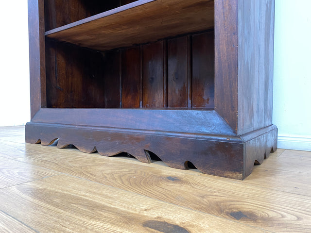 WMK Hochwertiger und gut erhaltener offener Vintage Kleiderschrank im antiken Stil aus vollem Holz mit tiefen und stabilen Regalböden # Schrank Wäscheschrank Wardrobe Regal Bücherschrank Bücherregal