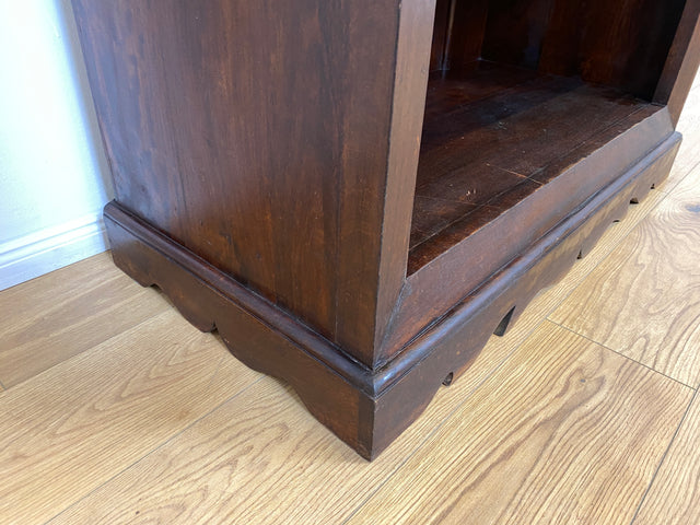 WMK Hochwertiger und gut erhaltener offener Vintage Kleiderschrank im antiken Stil aus vollem Holz mit tiefen und stabilen Regalböden # Schrank Wäscheschrank Wardrobe Regal Bücherschrank Bücherregal