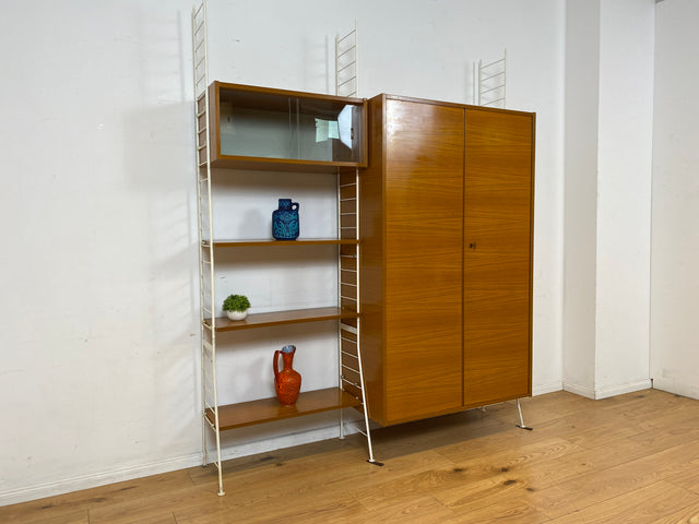 Kultiges modulares DDR Regalsystem Sybille aus 1968 mit Kleiderschrank & Vitrine