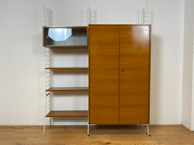 Kultiges modulares DDR Regalsystem Sybille aus 1968 mit Kleiderschrank & Vitrine