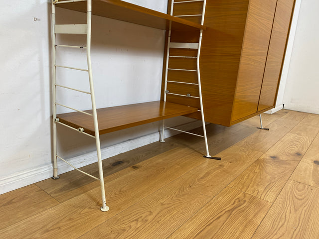 Kultiges modulares DDR Regalsystem Sybille aus 1968 mit Kleiderschrank & Vitrine