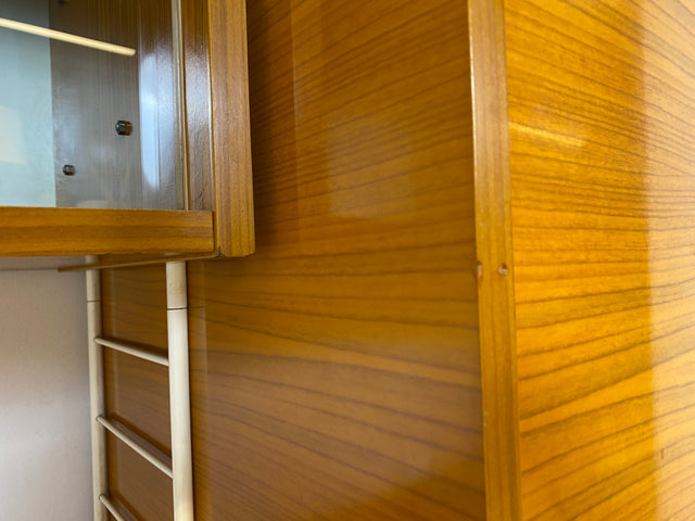 Kultiges modulares DDR Regalsystem Sybille aus 1968 mit Kleiderschrank & Vitrine
