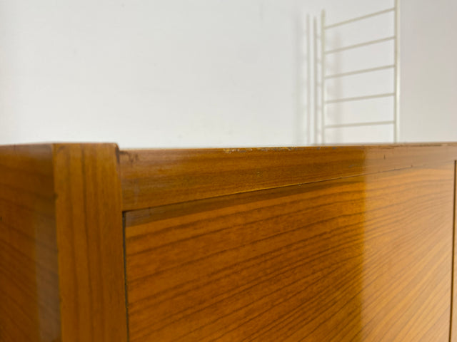 Kultiges modulares DDR Regalsystem Sybille aus 1968 mit Kleiderschrank & Vitrine
