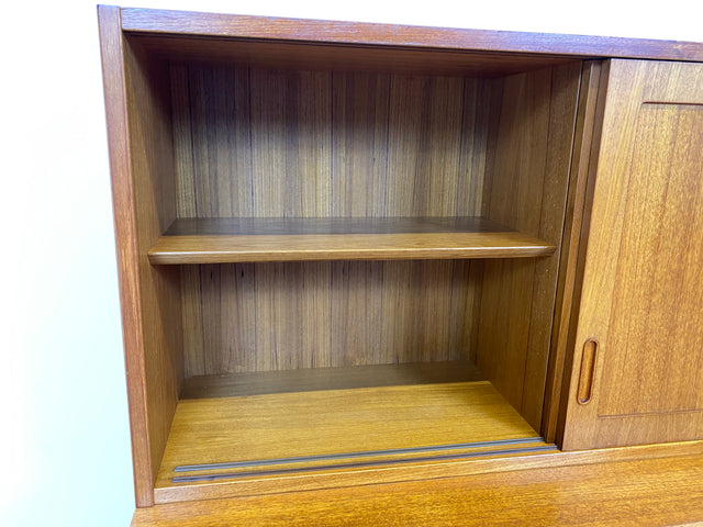 WMK # Hochwertiger skandinavischer Designer Schrank von Poul Hundevad , Massivholz in Teak , mit Regal # Highboard Bücherregal Bücherschrank Sideboard Desk Danish Design Mid-Century Vintage Teakholz