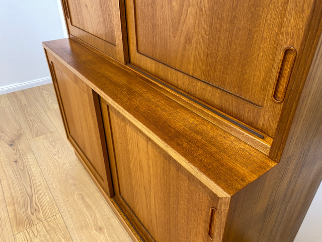 WMK # Hochwertiger skandinavischer Designer Schrank von Poul Hundevad , Massivholz in Teak , mit Regal # Highboard Bücherregal Bücherschrank Sideboard Desk Danish Design Mid-Century Vintage Teakholz