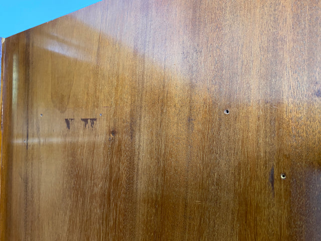 Besonders schöner 50erJahre Kleiderschrank aus vollem Holz mit sehr guter Aufteilung I Schrank Schlafzimmerschrank Wäscheschrank Wardrobe Mid-Century Vintage 60er Retro I