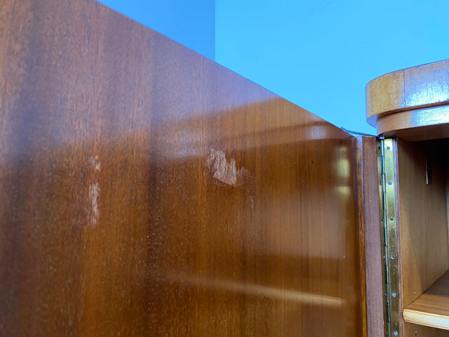 Besonders schöner 50erJahre Kleiderschrank aus vollem Holz mit sehr guter Aufteilung I Schrank Schlafzimmerschrank Wäscheschrank Wardrobe Mid-Century Vintage 60er Retro I