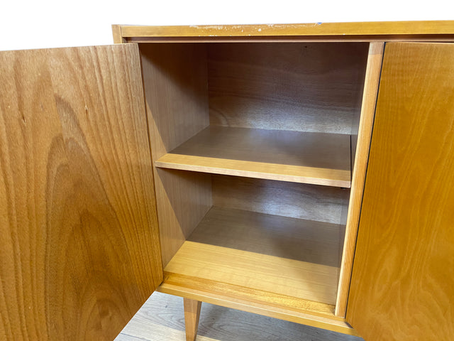 WMK I Versand 85€ I Stilvolles helles Mid-Century Sideboard aus 1965 von VEB Südthüringer Möbelwerken Themar I Kommode Schrank Anrichte TV Bank Lowboard Cabinet 60er Vintage DDR Berlin Bochum Leipzig