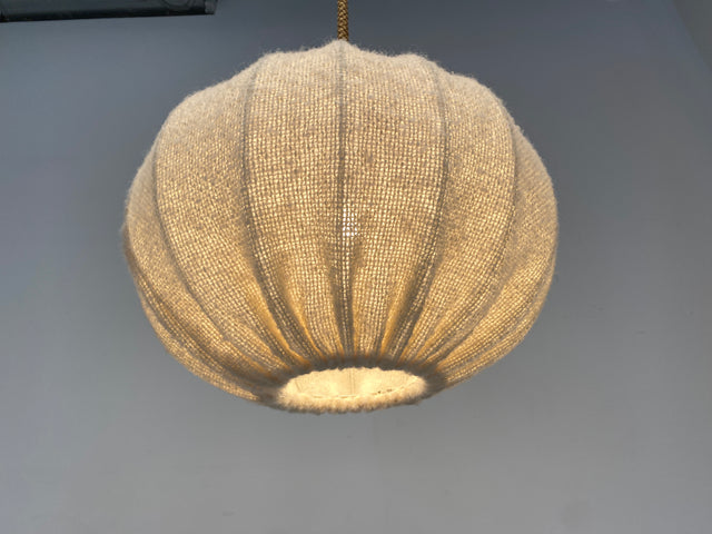 WMK Stilvolle und sehr gut erhaltene große Mid-Century Hängelampe mit Lampenschirm aus natürlichem Wollstoff & Tauwerk Kabelummantelung # Luster Hängeleuchte Deckenlampe Pendelleuchte Cocoon Vintage