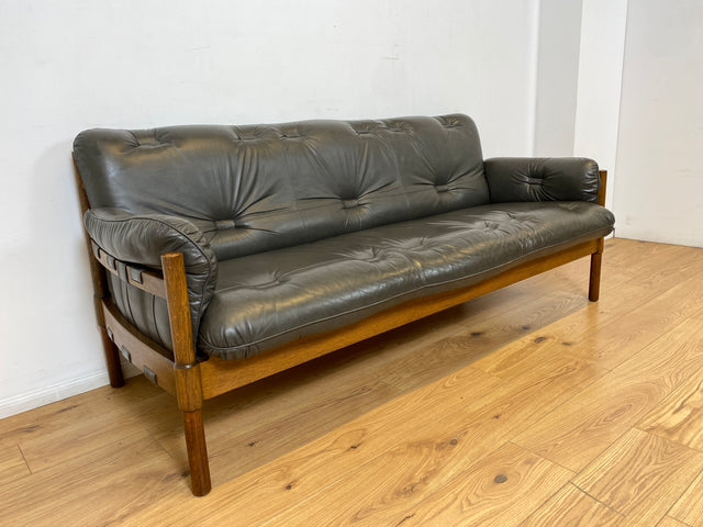 WMK I Hochwertiges 70er Jahre Sofa im Stile von Jean Gillon & Arne Norell mit Echt Leder Bezug & Holzrahmen aus Eiche I Couch Sitzgarnitur 3er 3-Sitzer Danish Design Skandinavisch Mid-Century Vintage