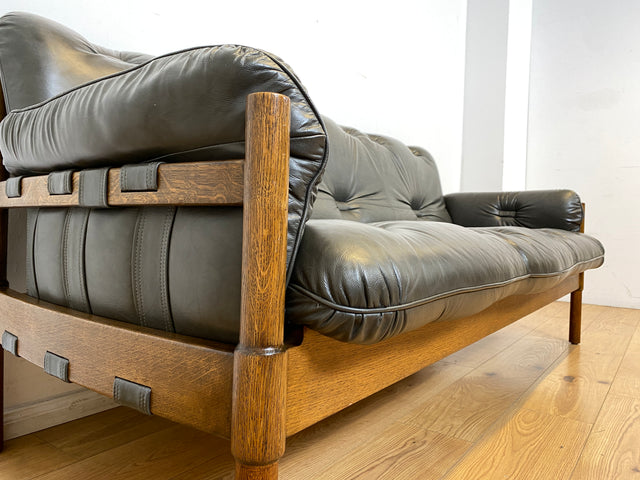 WMK I Hochwertiges 70er Jahre Sofa im Stile von Jean Gillon & Arne Norell mit Echt Leder Bezug & Holzrahmen aus Eiche