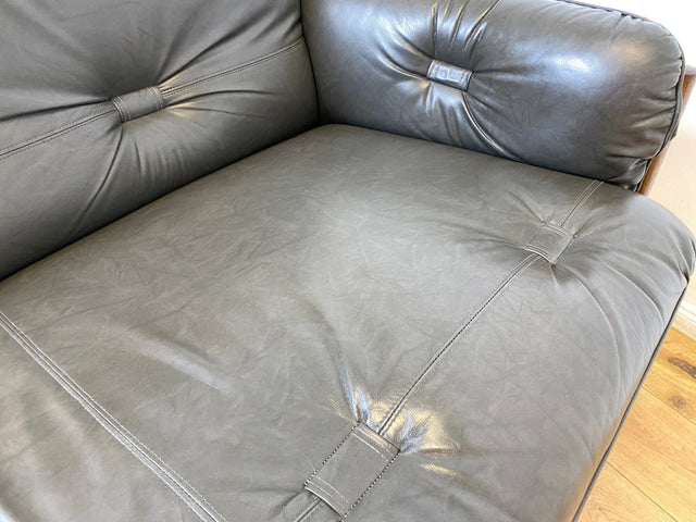 WMK I Hochwertiges 70er Jahre Sofa im Stile von Jean Gillon & Arne Norell mit Echt Leder Bezug & Holzrahmen aus Eiche