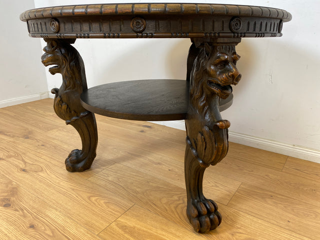 WMK Particularly beautiful and very well preserved round antique salon table made of solid wood with hand-carved lion heads and lion paws # Coffee table living room table coffee table Gründerzeit vintage