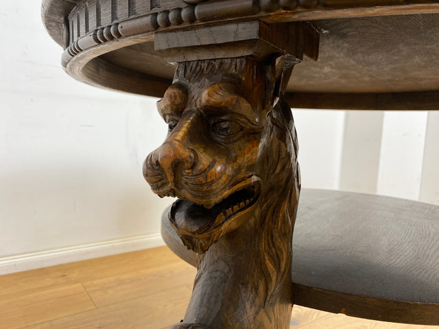 WMK Particularly beautiful and very well preserved round antique salon table made of solid wood with hand-carved lion heads and lion paws # Coffee table living room table coffee table Gründerzeit vintage