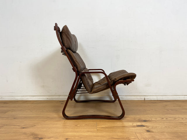WMK Stilvoller & sehr bequemer norwegischer 70er Jahre Sessel in braunem Echtleder & Bugholz Rahmen # Ledersessel Lesesessel Relaxsessel Freischwinger Skandinavisches Design Mid-Century Vintage Leder