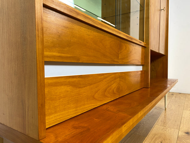 WMK I Stilvoller Mid-Century Wohnzimmerschrank mit Schubladen