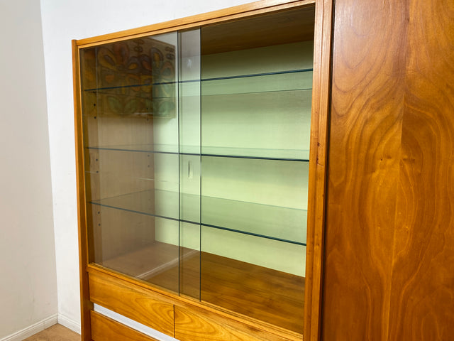 WMK I Stilvoller Mid-Century Wohnzimmerschrank mit Schubladen