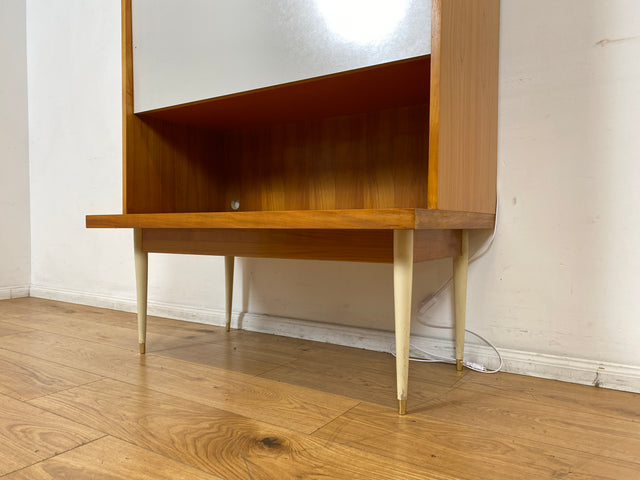 WMK I Besonders schöner heller Mid-Century Schreibschrank mit Beleuchtung