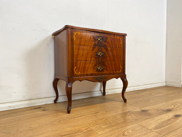 WMK Elegante und sehr gut erhaltene schwedische Stilmöbel Kommode aus vollem Holz mit Schubladen , Intarsien und Messingbeschlägen # Schubladenkommode Wäschekommode Flurkommode Vintage barock Rokoko
