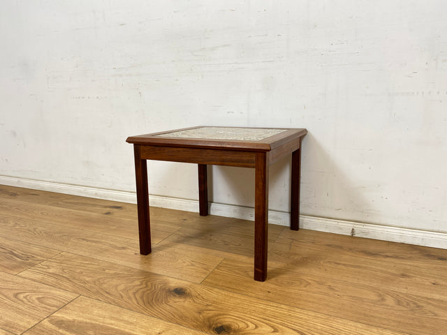 WMK Wunderschöner & sehr gut erhaltener skandinavischer Couchtisch mit kunstvollen Fliesen auf Teakholz # Beistelltisch Wohnzimmertisch Fliesentisch Coffe table Mid-Century Danisch Design Teak Vintage