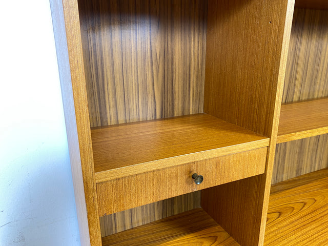WMK Stilvoller skandinavischer Bücherschrank mit ausziehbarer Schreibplatte, Schubladen & verstell. Regalböden # Bücherregal Sekretär Regal Schreibschrank Highboard Sideboard Vintage Mid-Century 60er