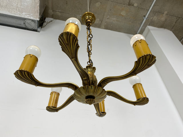 WMK Wunderschöner 6-flammiger antiker Kronleuchter aus Messing mit kerzenartigen Abdeckungen, neu verkabelt # Luster Deckenlampe Deckenleuchte Leuchte Kettenleuchte Hängeleuchte Vintage