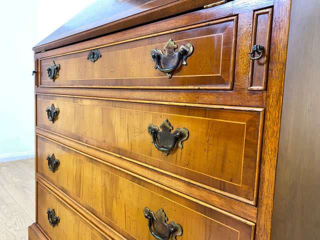 WMK I Hochwertiger Stilmöbel Aufsatz Sekretär im englischen Stil mit Vitrine und Schreibunterlage aus Leder I Schreibschrank Schreibtisch Desk Bücher Schrank Kommode Highboard Vintage Empire Regency