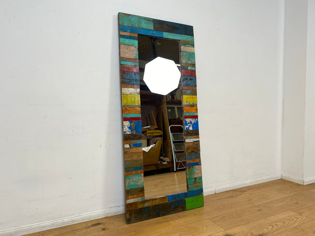 Boatwood by WMK I 70x160cm großer Spiegel I handgefertigtes Unikat aus altem Bootsholz in Originalfarben I bunter Wandspiegel Standspiegel Ganzkörperspiegel Flurspiegel Garderobe Berlin Hanau München