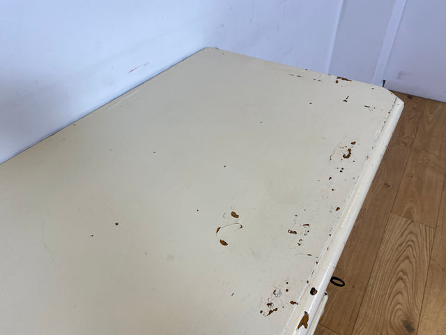 WMK I Charaktervolle weiße antike Kommode aus vollem Holz mit großen Schubladen I Schrank Anrichte Sideboard Wäsche Wickel Bad Flur Chest Cabinet Biedermeier Vintage Shabby Chic Berlin Celle Duisburg