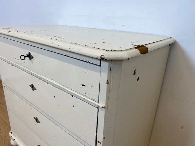 WMK I Charaktervolle weiße antike Kommode aus vollem Holz mit großen Schubladen I Schrank Anrichte Sideboard Wäsche Wickel Bad Flur Chest Cabinet Biedermeier Vintage Shabby Chic Berlin Celle Duisburg