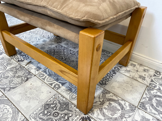WMK Stilvoller, gemütlicher & gut erhaltener Vintage Hocker im Safari Stil mit hochwertigem Stoffbezug # Sitzhocker Fußhocker Sitz Pouf Tabouret Sitzgarnitur Mid-Century Skandinavisches Design Retro